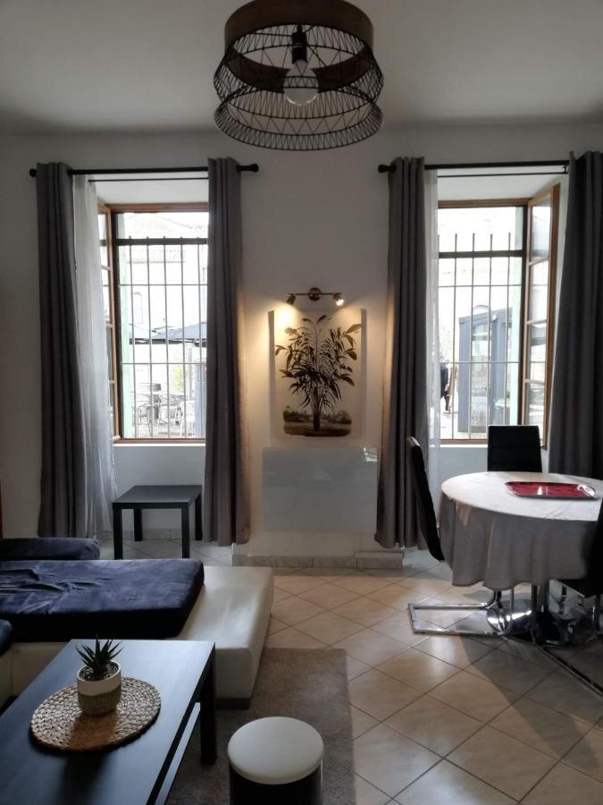 Orange: appartement pratique et idéalement placé Orange  Esterno foto