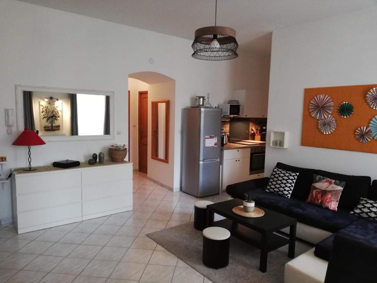 Orange: appartement pratique et idéalement placé Orange  Esterno foto