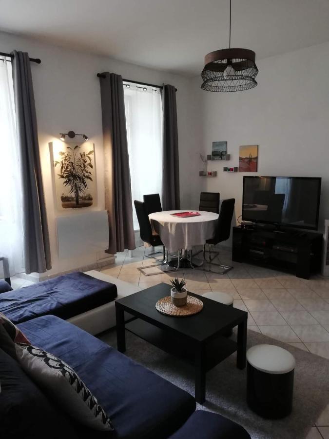 Orange: appartement pratique et idéalement placé Orange  Esterno foto